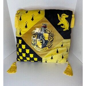 Harry Potter Hufflepuff Crest Logo Tassled Throw Pillow 17” Honey badger